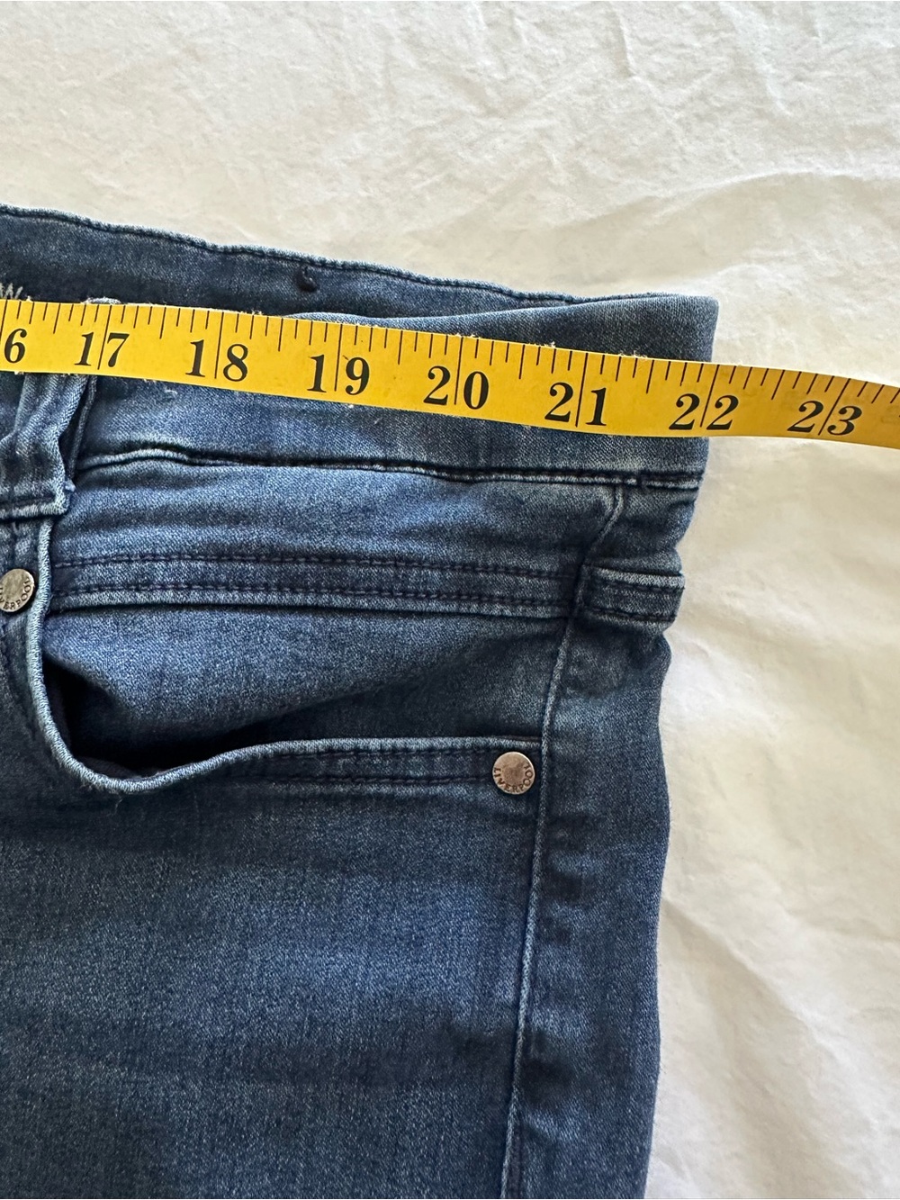 Liverpool medium blue pull-on Jeans, size 16 - Picture 7 of 12